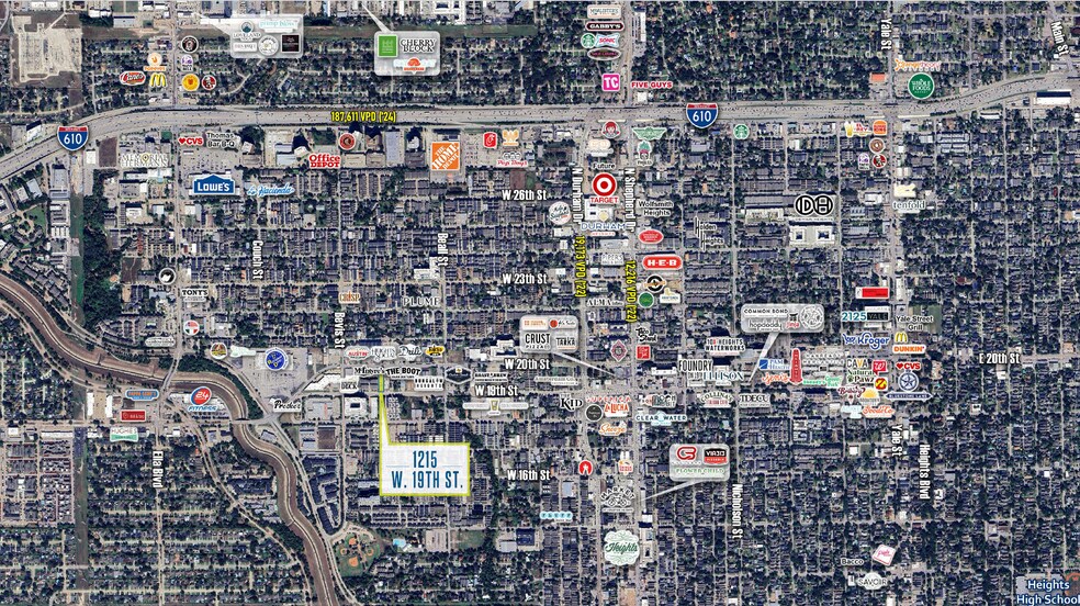 More Photos Of 1215 W 19th St, Houston General Retail For Lease