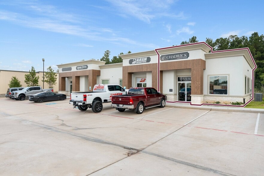 Primary Photo Of 14547 Lake Business Dr, Conroe Loft Creative Space For Sale