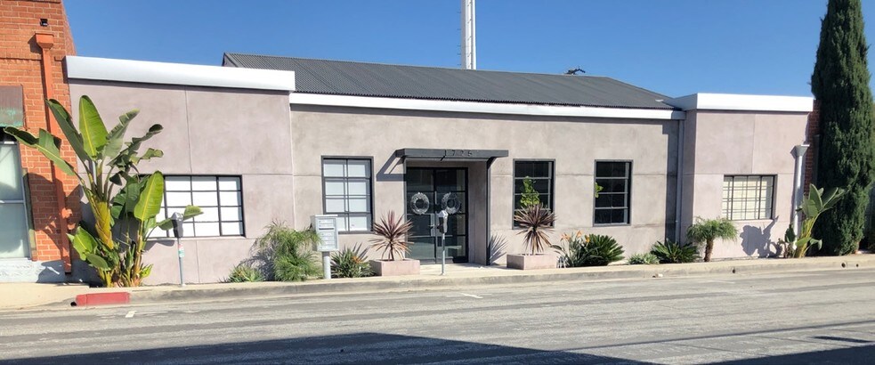 Primary Photo Of 1725 Berkeley St, Santa Monica Loft Creative Space For Lease