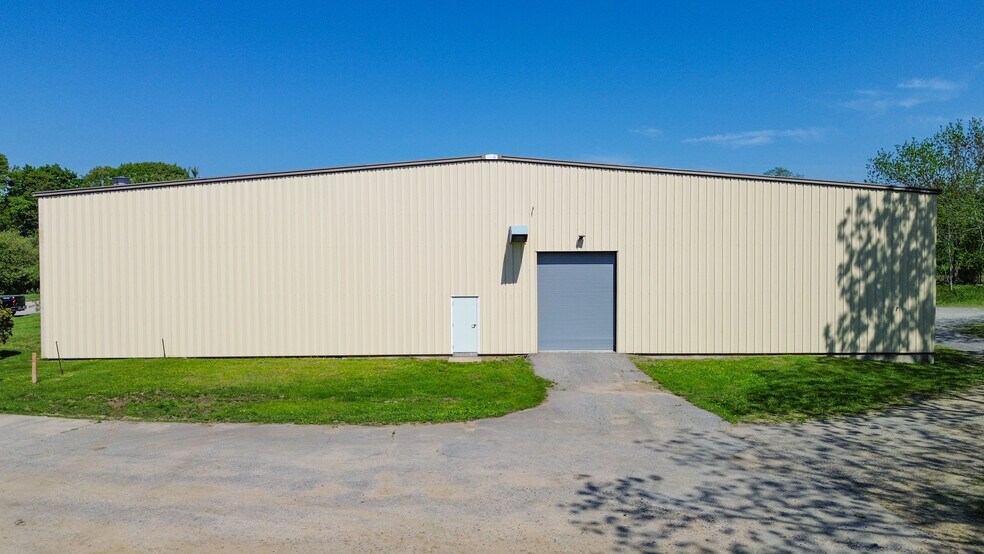 More Photos Of 39B Plains Rd, Essex Warehouse For Lease