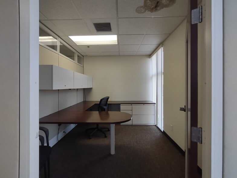 More Photos Of 12021 Jacaranda Ave, Hesperia Medical For Lease