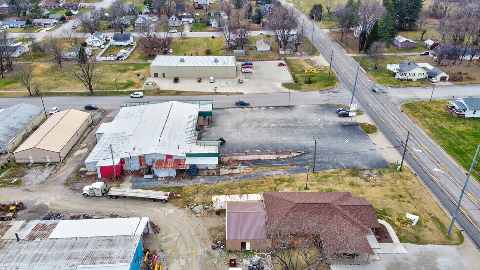 More Photos Of 2015 Payne st, Tell City Light Distribution For Sale
