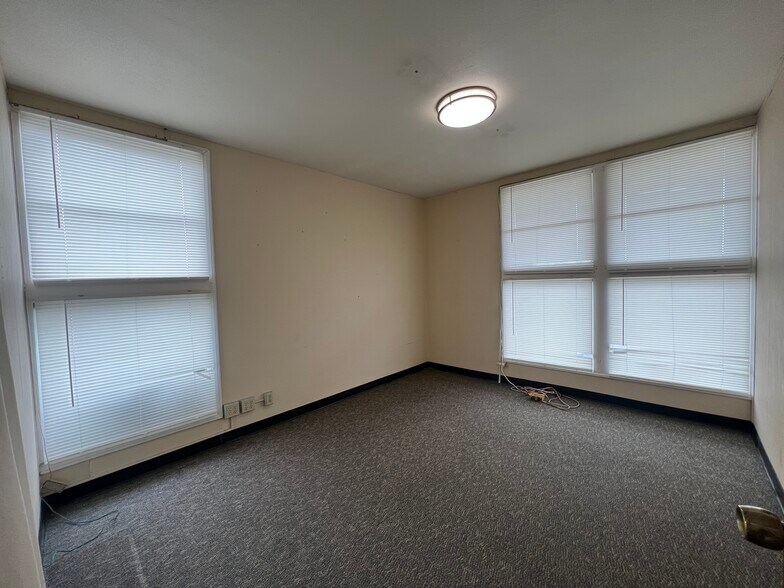 More Photos Of 21632 Wesley Dr, Laguna Beach Religious Facility For Lease