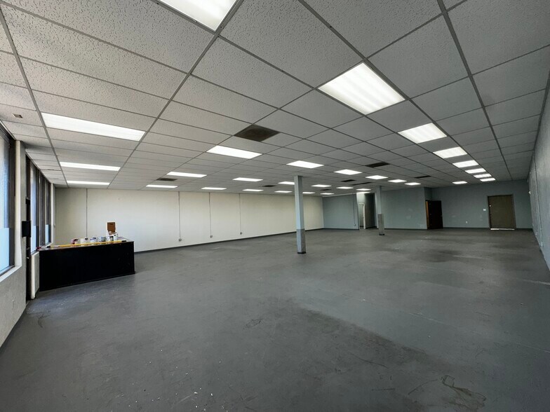 More Photos Of 2851 North Ave, Grand Junction Storefront Retail Office For Lease