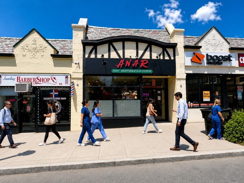 More Photos Of 90-102 E Post Rd, White Plains Freestanding For Lease