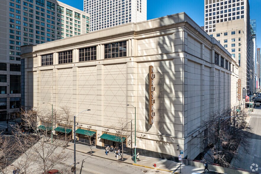 More Photos Of 55 E Grand Ave, Chicago Department Store For Lease
