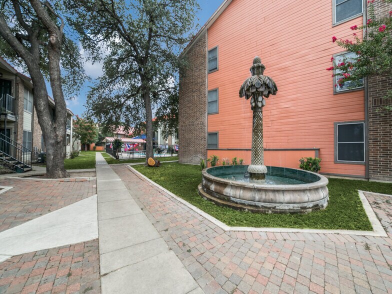 More Photos Of 7737 Skolout St, San Antonio Apartments For Sale