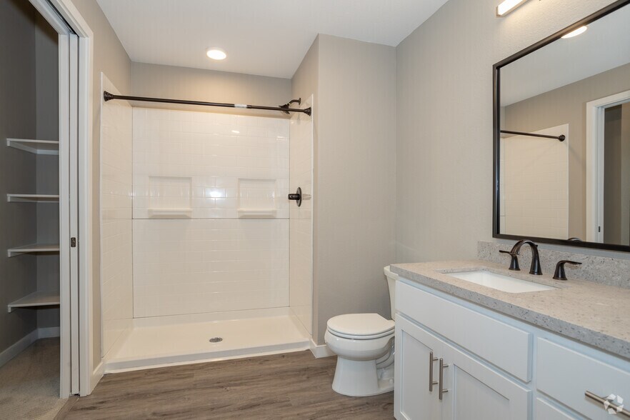 More Photos Of 2500 Cannery Loop, Davis Apartments For Sale