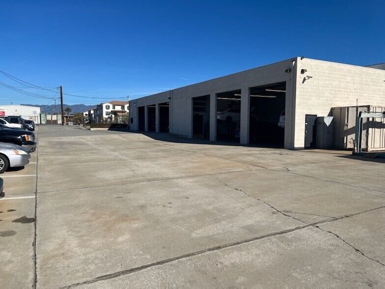 More Photos Of 17903 Valley Blvd, Bloomington Auto Repair For Lease