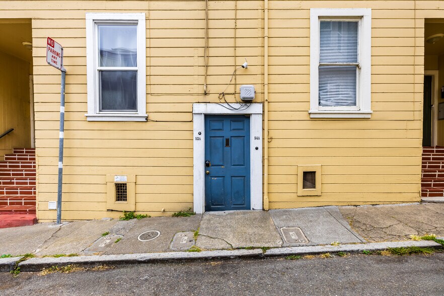 More Photos Of 54-60 Salmon St, San Francisco Apartments For Sale