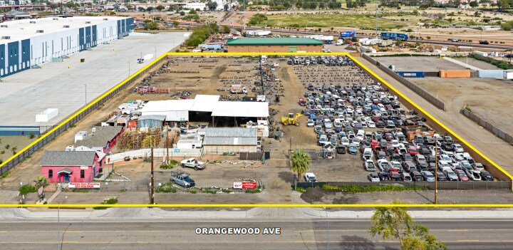 Primary Photo Of 6424 W Orangewood Ave, Glendale Contractor Storage Yard For Lease