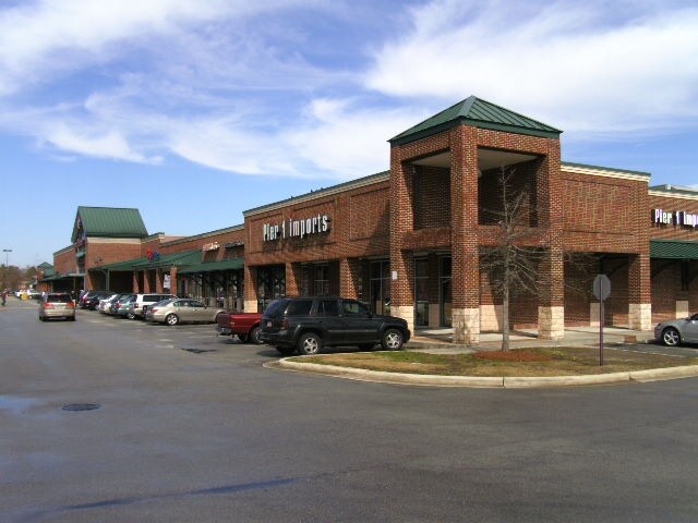 More Photos Of 2019 S Glenburnie Rd, New Bern Supermarket For Lease