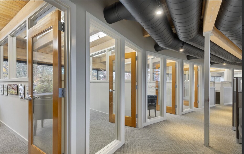 More Photos Of 9200 SW Barnes Rd, Portland Office For Sale