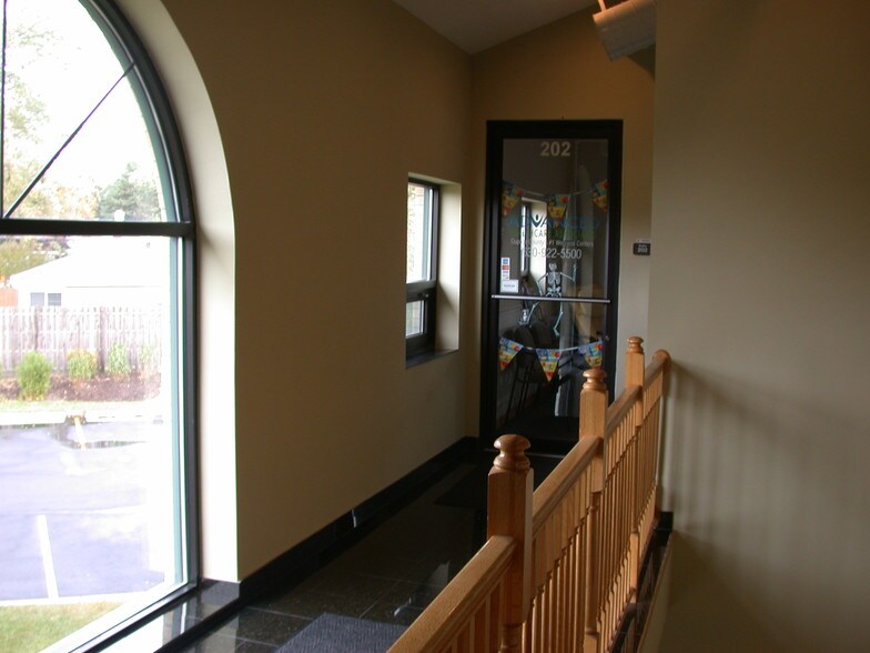 More Photos Of 1001 E Ogden Ave, Naperville Medical For Lease