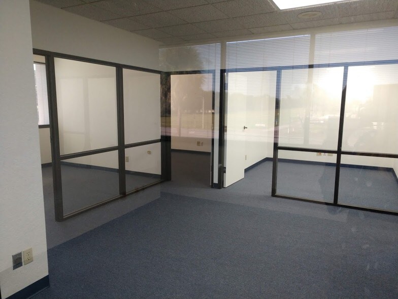 More Photos Of 26133 U.S. Highway 19, Clearwater Office For Lease