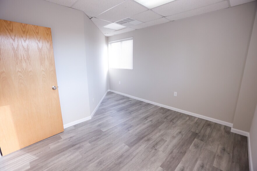 More Photos Of 180 White Rd, Little Silver Medical For Lease