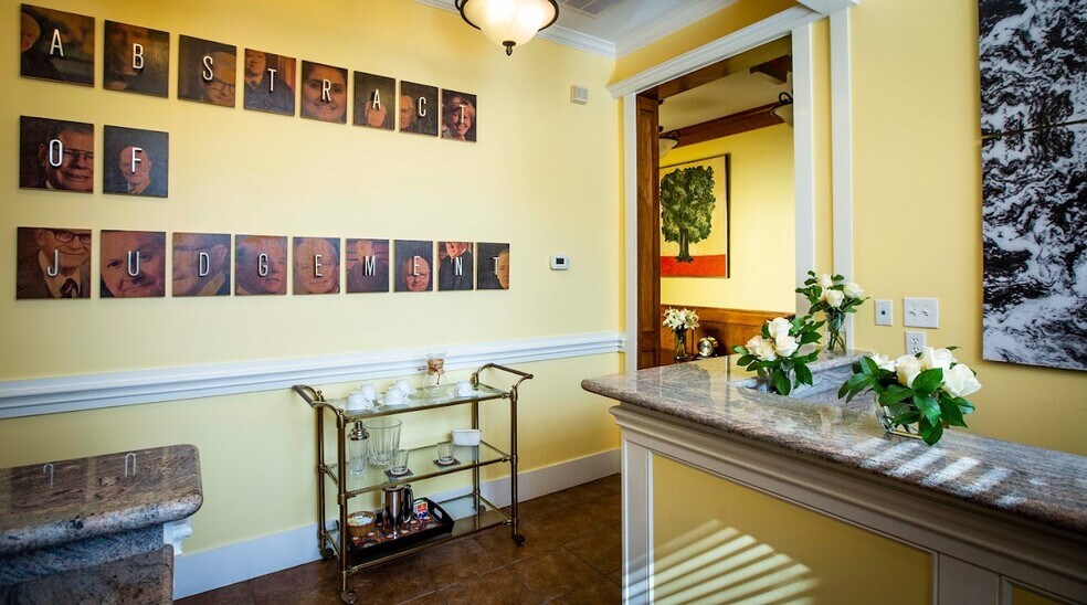 More Photos Of 800 Sawyer St, Houston Office Residential For Sale