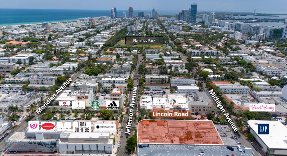 More Photos Of 919-939 Lincoln Rd, Miami Beach, Miami Beach Storefront For Lease