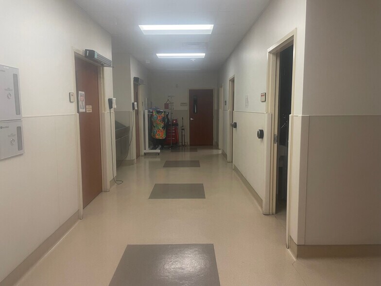 More Photos Of 7175 N Durango Dr, Las Vegas Medical For Lease