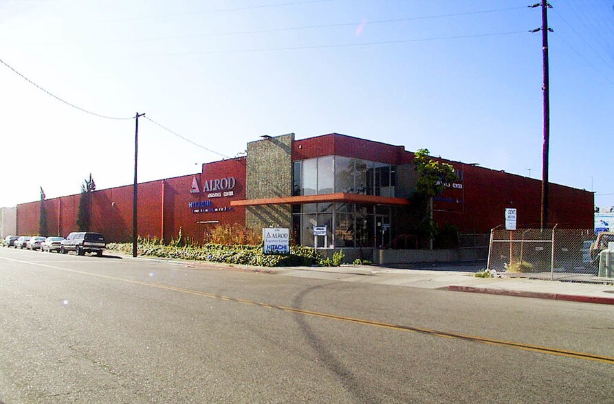 More Photos Of 2040 E Maple Ave, El Segundo Unknown For Lease