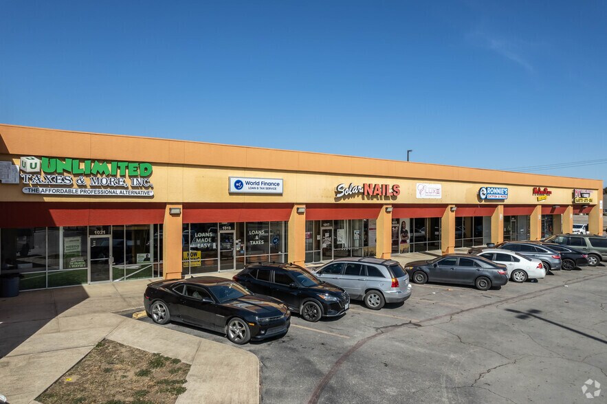 More Photos Of 1009 W Pleasant Run Rd, Lancaster Unknown For Lease