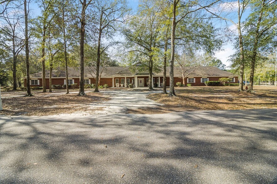 Primary Photo Of 100 W Lake Professional Park, Geneva Assisted Living For Sale