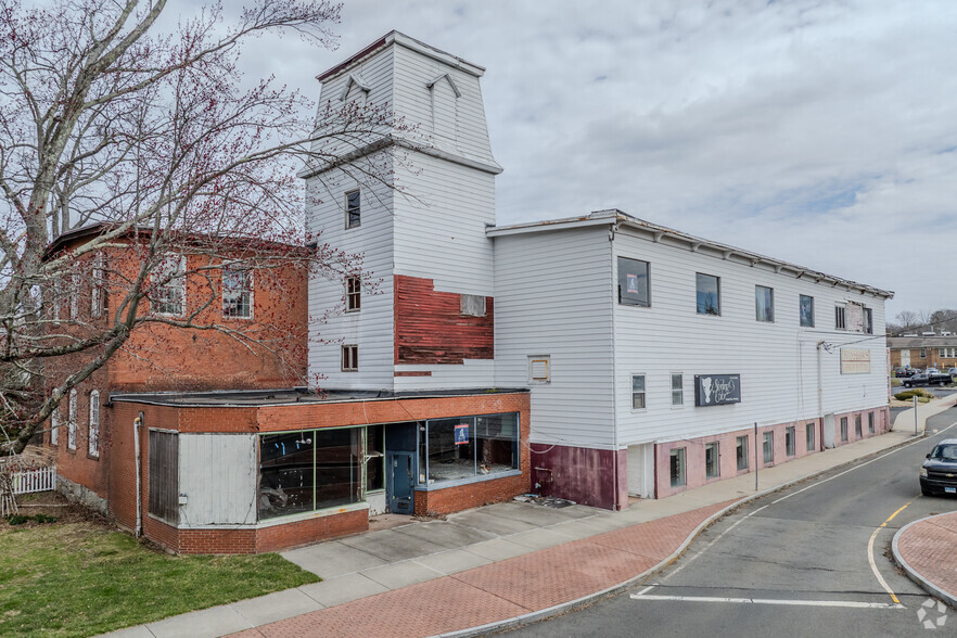 Primary Photo Of 501 E Middle Tpke, Manchester Apartments For Sale