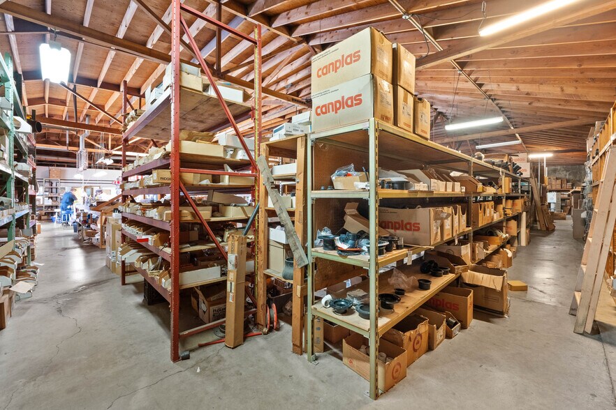 More Photos Of 1000 American St, San Carlos Warehouse For Sale
