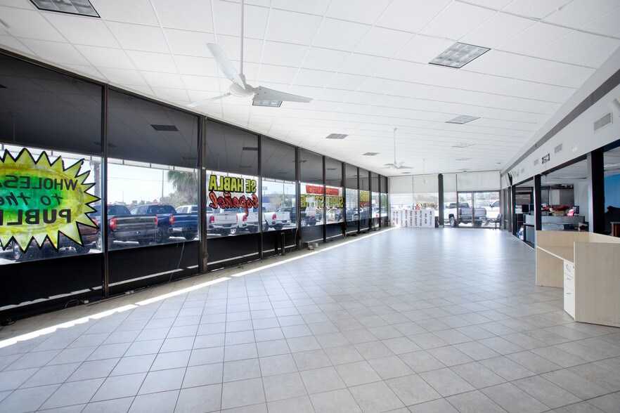 More Photos Of 6239 S Orange Blossom Trl, Orlando Auto Dealership For Sale