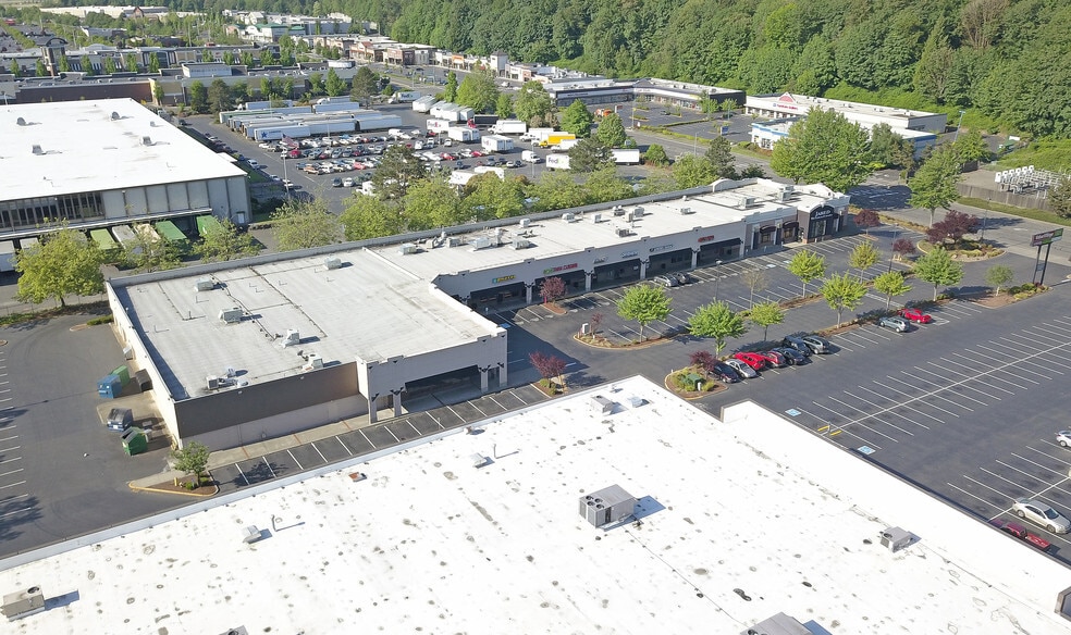 More Photos Of 16874 Southcenter Pky, Tukwila General Retail For Lease