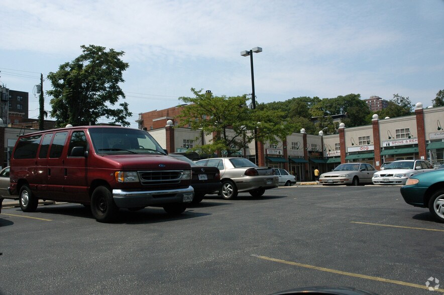 More Photos Of 808-840 Guilford Ave, Baltimore Storefront For Lease