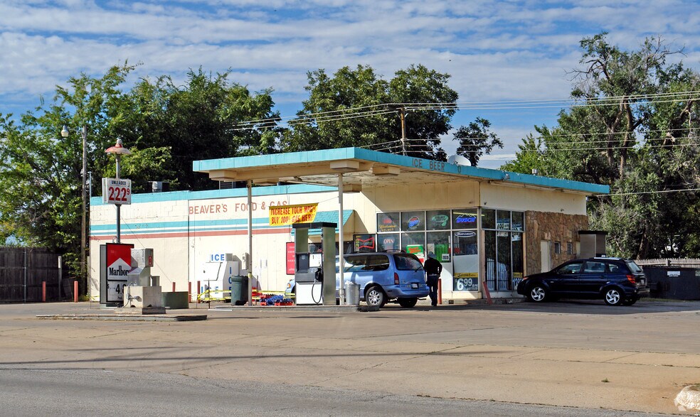 Primary Photo Of 3901 NW 10th St, Oklahoma City Convenience Store For Sale