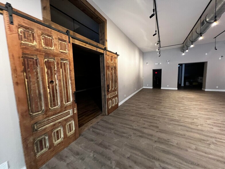 More Photos Of 1121-1139 4th St, San Rafael Storefront Retail Office For Lease