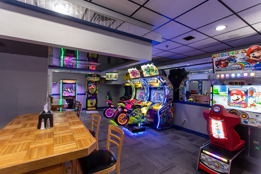 More Photos Of 1121 5th St S, Great Falls General Retail For Sale