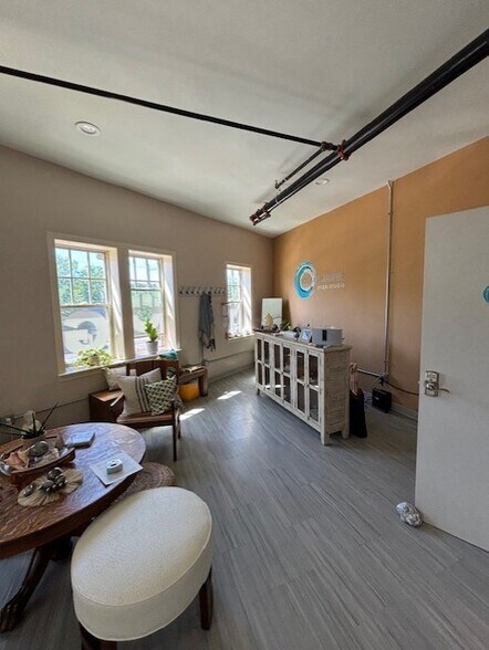 More Photos Of 3305 Rhode Island Ave, Mount Rainier Daycare Center For Lease