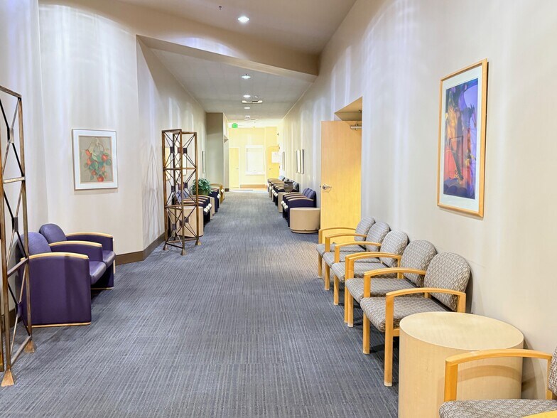 More Photos Of 275 W Herndon Ave, Clovis Medical For Lease