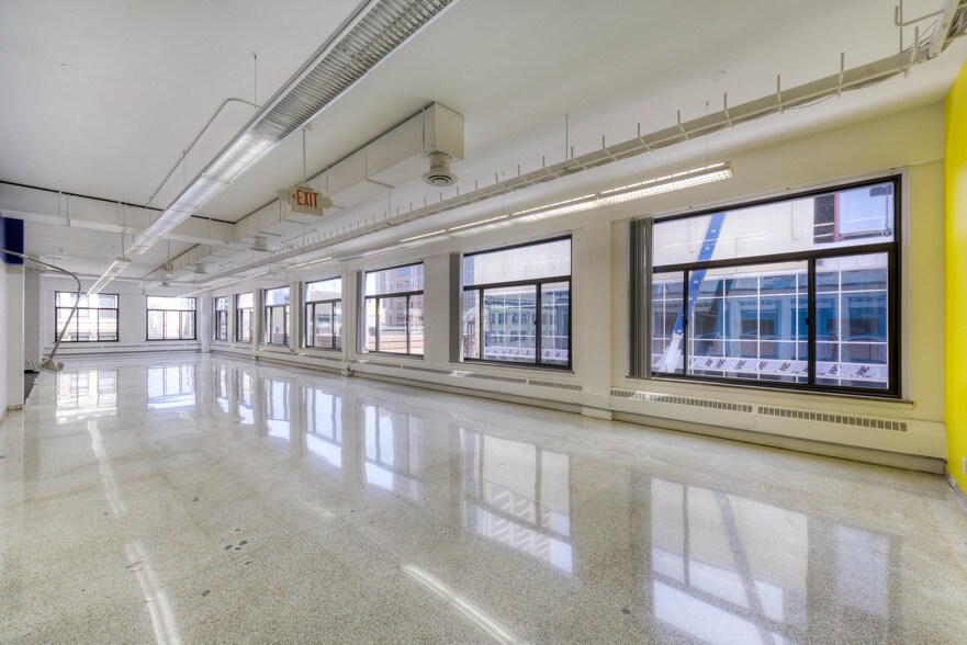 More Photos Of 419-425 Wabasha St N, Saint Paul Loft Creative Space For Sale