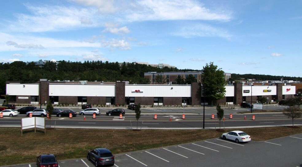 More Photos Of 375-395 University Ave, Westwood Light Manufacturing For Lease
