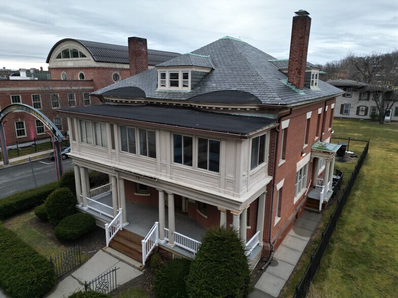 Primary Photo Of 73 Chestnut St, Springfield Loft Creative Space For Sale