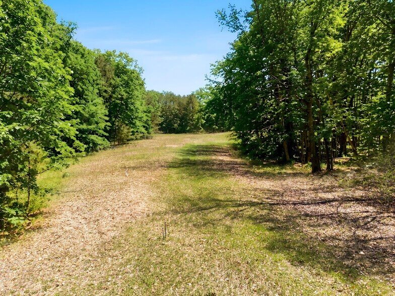 More Photos Of 25 Mc Dermott Rd, Mechanicville Land For Sale