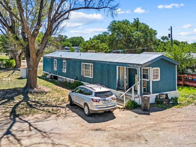 More Photos Of 1001 S 1st St, Lamar Manufactured Housing Mobile Home Park For Sale