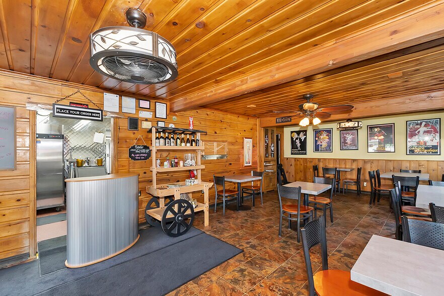 More Photos Of 39226 N Shore Dr, Fawnskin Restaurant For Sale