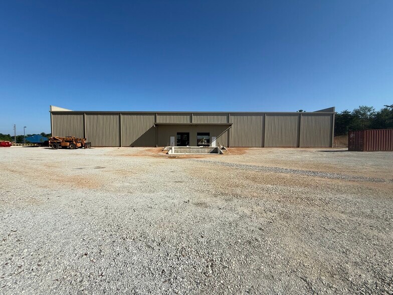 More Photos Of 107 Towne Center Dr. Greer SC 29650, Greer Flex For Lease