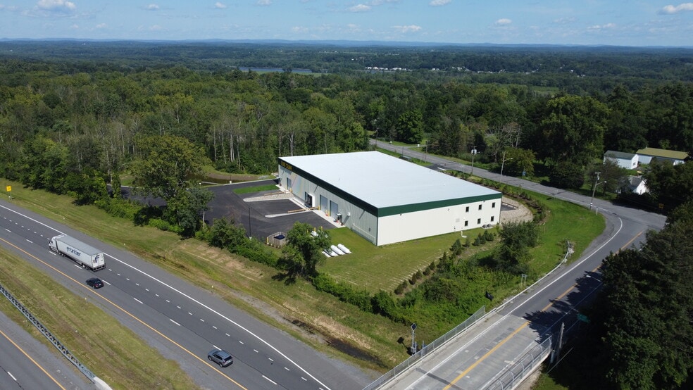 Primary Photo Of 1381 River Road, Selkirk Warehouse For Lease