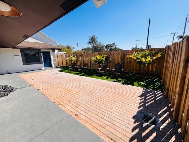 More Photos Of 220 NW 27th Ave, Pompano Beach Apartments For Sale