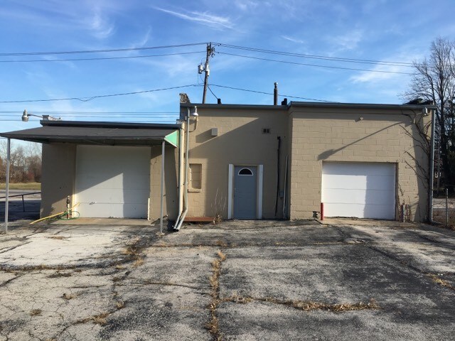 Primary Photo Of 5517 Lewis Ave, Toledo Freestanding For Sale