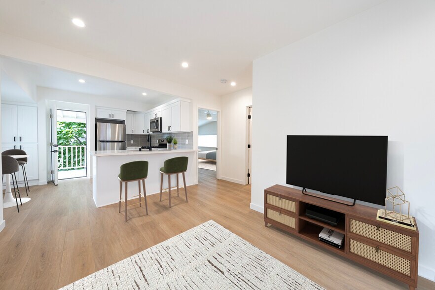 More Photos Of 743-745 Occidental Blvd, Los Angeles Apartments For Sale