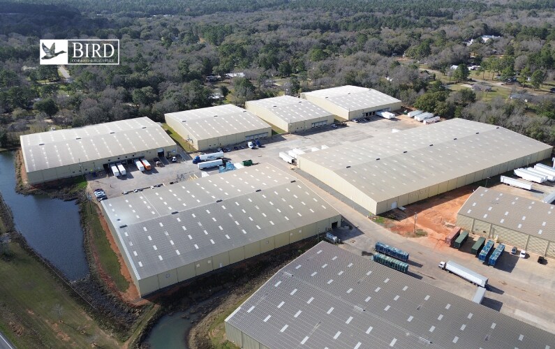 Primary Photo Of 3011 Clark Ave, Albany Warehouse For Lease