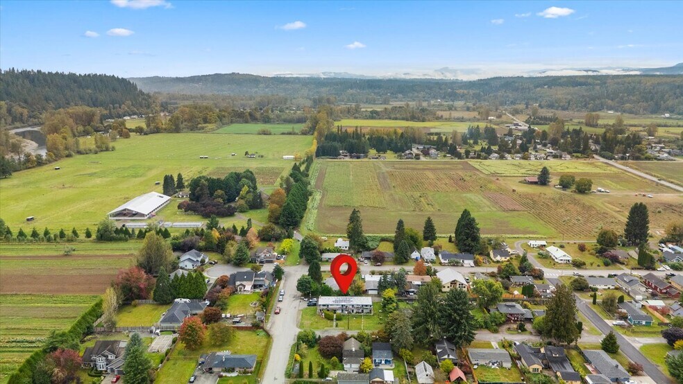 More Photos Of 31624 W Rutherford St, Carnation Apartments For Sale