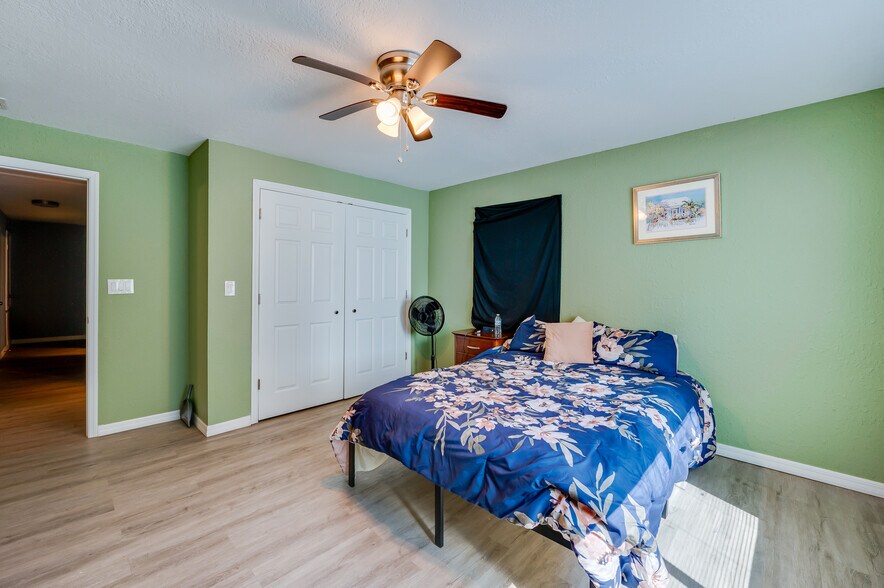 More Photos Of 116 Center St, Daytona Beach Office Residential For Sale